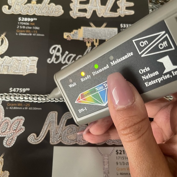 Real diamond beautiful bracelet, 1ct natural diamonds, Free diamond Hoops WOW! - Picture 5 of 8